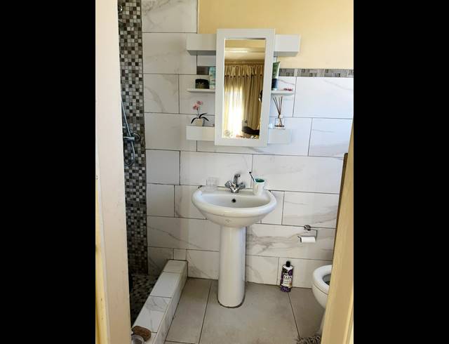 1 BEDROOM APARTMENT FOR SALE IN PIETERMARITZBURG CENTRAL